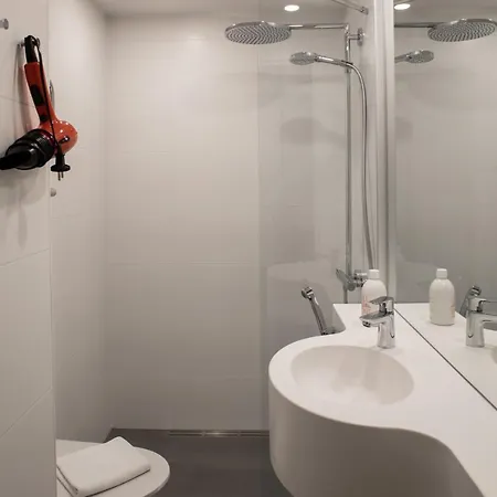 Omena Espen Szálloda